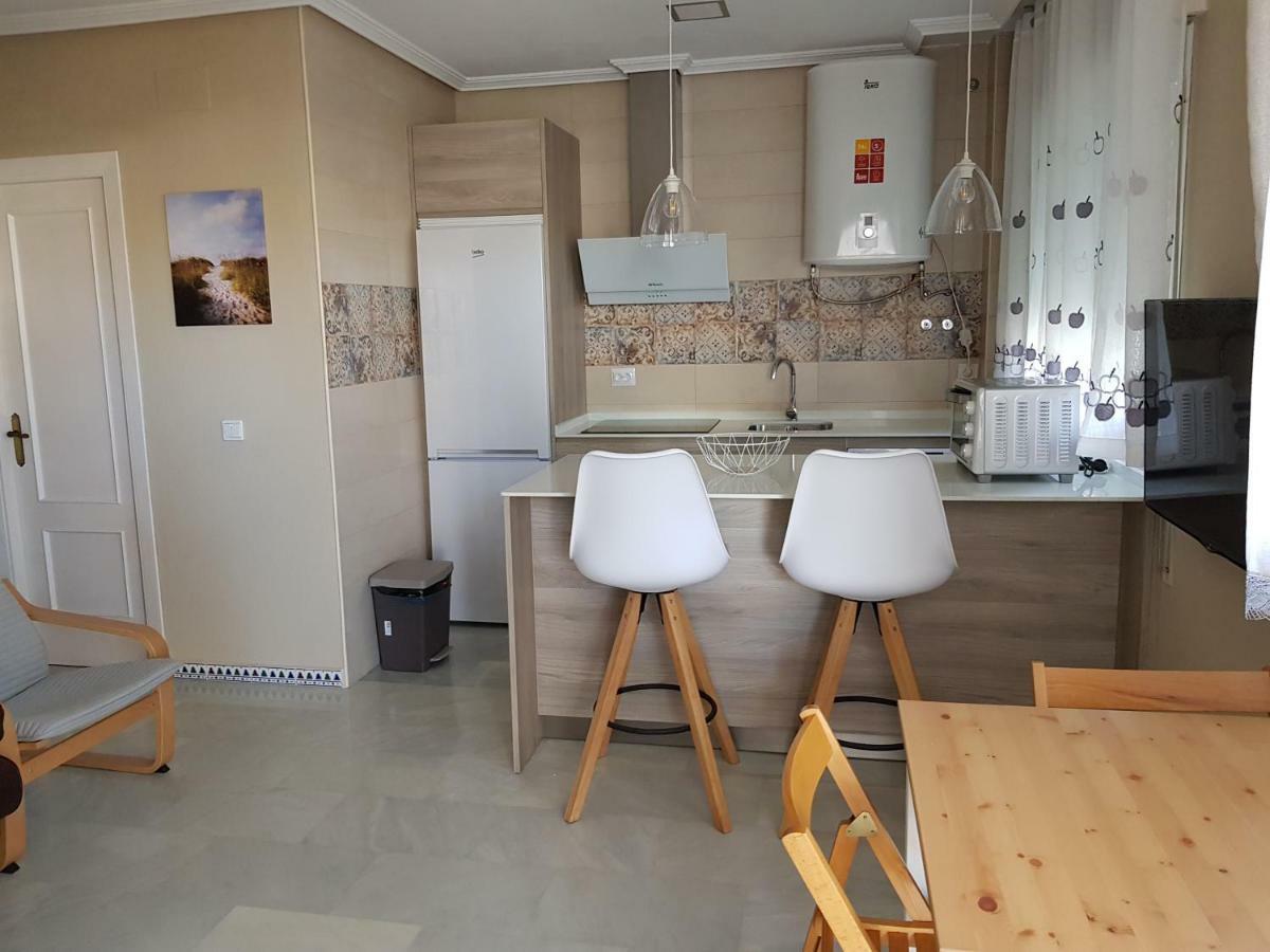 Apartamento Pinar Del Atlantico-La Barrosa Chiclana de la Frontera Kültér fotó